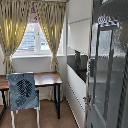 Queens Rooms, A Perfect Stay, Next To Shopping Parks And Central Manchester Zimmer foto