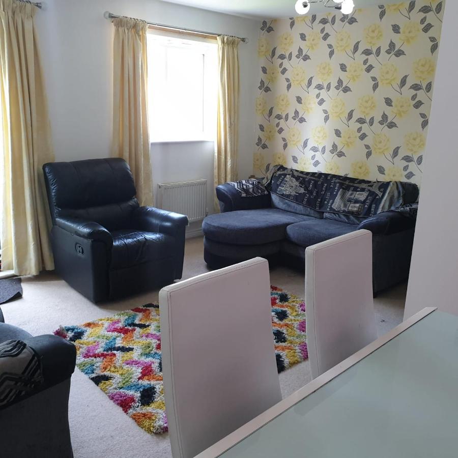 Queens Rooms, A Perfect Stay, Next To Shopping Parks And Central Manchester Exterior foto
