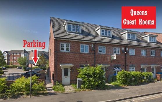 Queens Rooms, A Perfect Stay, Next To Shopping Parks And Central Manchester Exterior foto